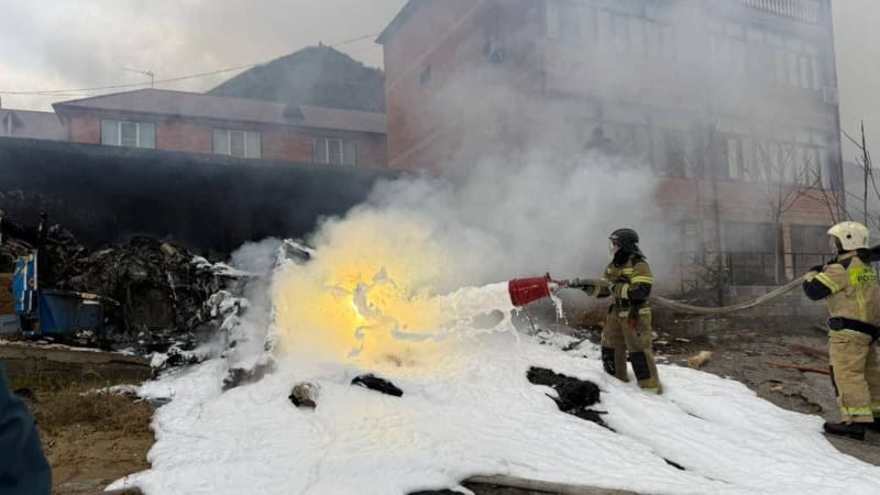 Zřícení vrtulníku v Rusku: Stroji se ulomil ocas, zoufalé manévry pilota zachytilo video