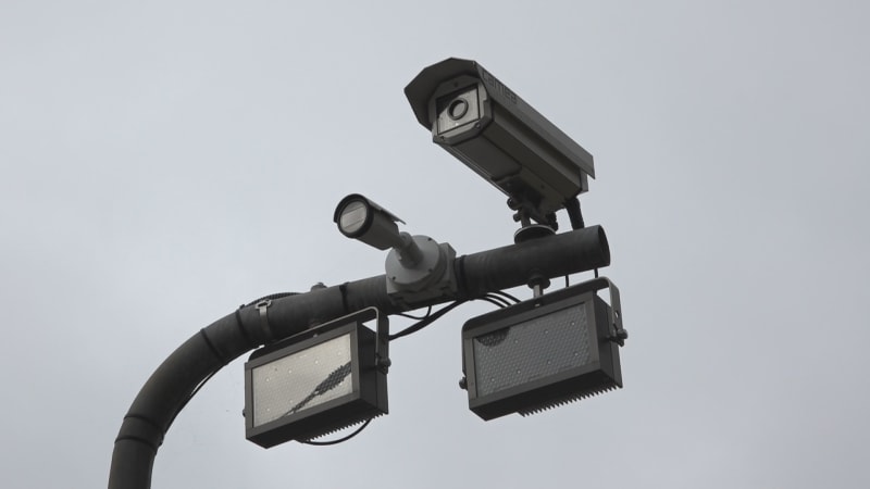 Boj o pokuty z radarů: Obce si chtějí nechat zisky z měření. Koalice argumentuje šikanou řidičů