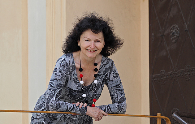 Připravte propouštění, napsala. Úřednice ministerstva sama organizovala škrty