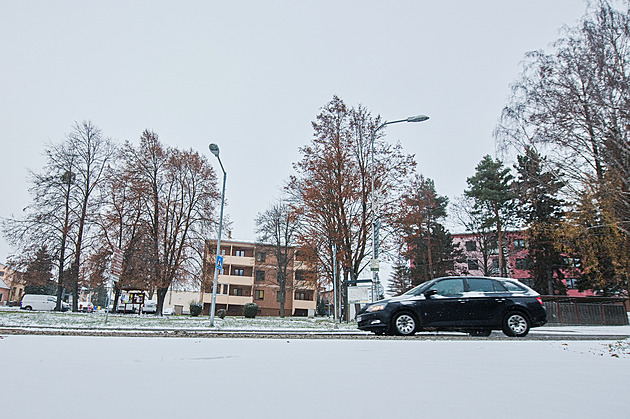Česko zasáhlo mrazivé počasí, v Beskydech napadlo až 15 cm sněhu