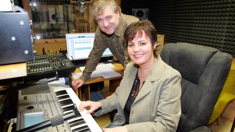 Zpěvák z dua Eva a Vašek už po rozvodu nesmutní: S novou ženou je šťastný. Jaké čeká Vánoce?