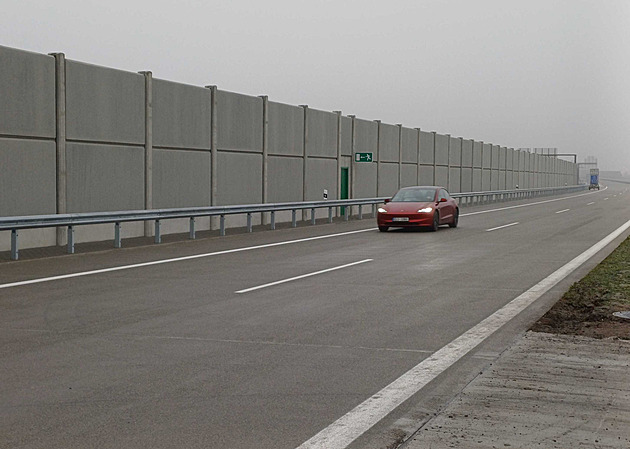 Dálnice D1 je po téměř 60 letech kompletně hotová. Otevřeli poslední úsek