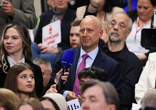 Ruská reportérka natočila novináře BBC. Ze Steva se vyklubal propagandista Sergej