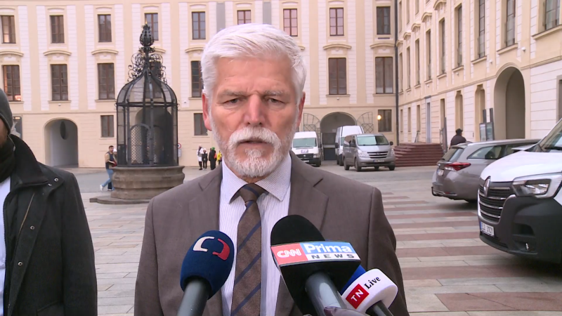 Schmarcz: Za zprávu Hradu někdo dostal kartáč. Pavlova výzva je skandální, tvrdí Stoniš