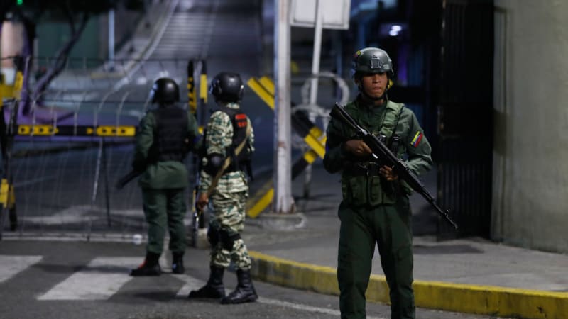 Američané při zásahu ve Venezuele zabili nejméně 40 lidí. Umírali i civilisté