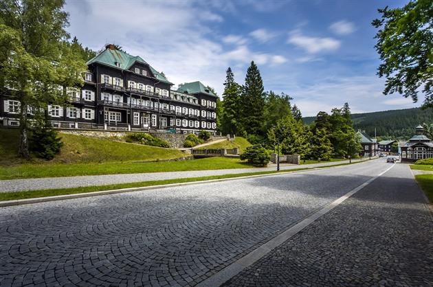 Ředitel lázní Karlova Studánka odvolal stíhanou manažerku, sám ve funkci skončí