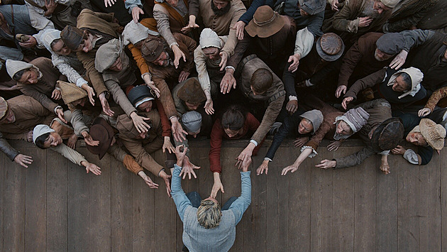 Oscary přidají cenu, uberou písně a vzpomenou na Redforda. Ale kdo vyhraje?