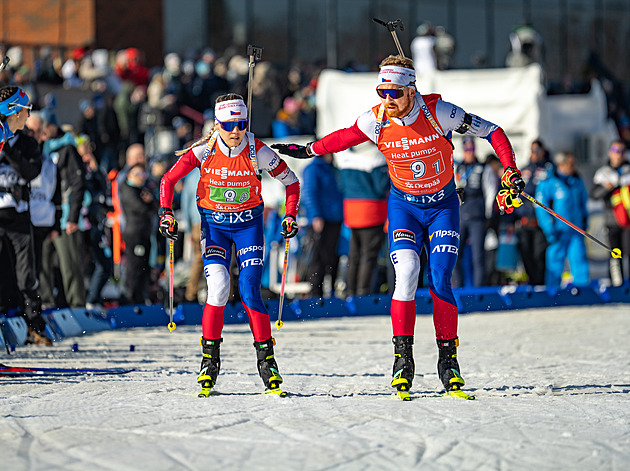 Singl mix nesčetných zvratů. Češi jeli před poslední střelbou třetí, skončili sedmí