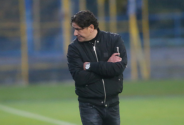 Resende vždy zůstal svůj, s vedením měl ale neshody. Fanoušky loučení mrzí