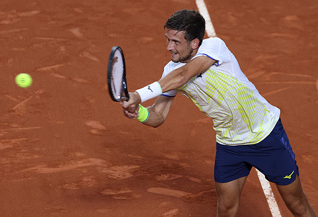 Kopřiva vypadl v Marrákeši ve druhém kole, o postup usiluje ještě Macháč