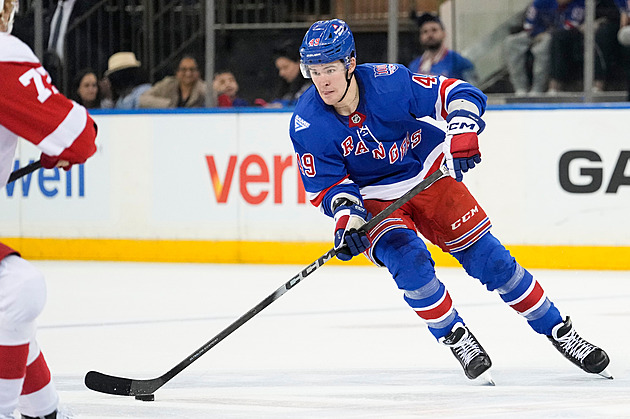 Chmelař se trefil za Rangers, Nečas ukončil střelecké trápení Colorada