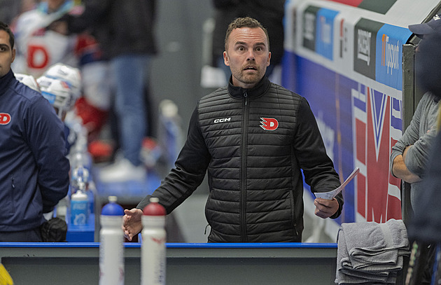 Chytal jste někdy? ptal se Pešán sudího po nezdařené výzvě. Nám stejné góly neuznali