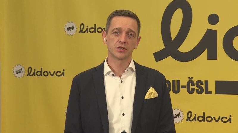 „Spiknutí hejtmanů“ se nechystá. Novinky na scéně nemají smysl, rýpl si Grolich do Kuby 