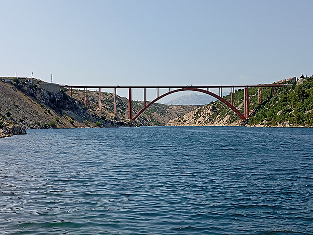 Dálniční známky 2026: kde je koupit a kolik zaplatíte na cestě k moři